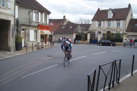 VERNEUIL EN HALATTE
