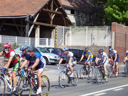 PONT ST MAXENCE