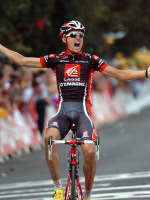 TOUR DE FRANCE